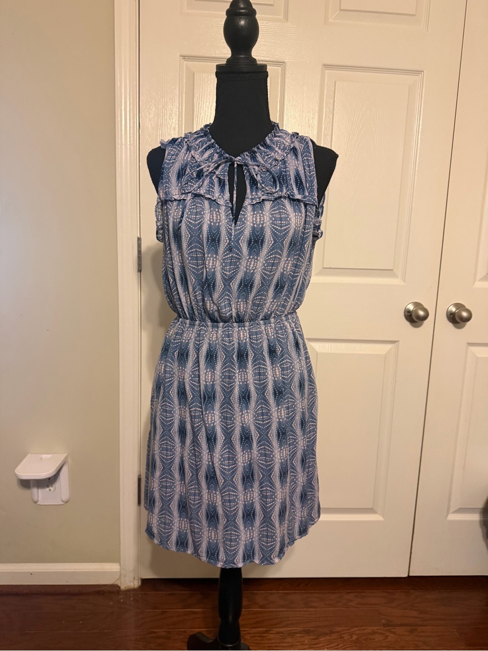 Sleeveless Blue Patterned Ruffle Neck Day Dress